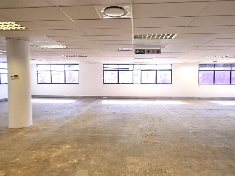 Office space to let on the Ground floor of Block B in Sunninghill - Photo 10