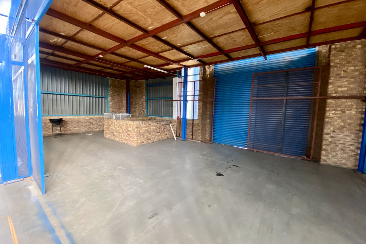 Spacious Secure Warehouse for Rent in Midrand – Prime Location with Easy N1 Access - Photo 3