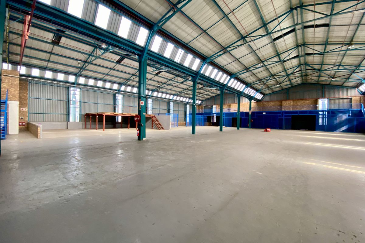 Spacious Secure Warehouse for Rent in Midrand – Prime Location with Easy N1 Access - Photo 5