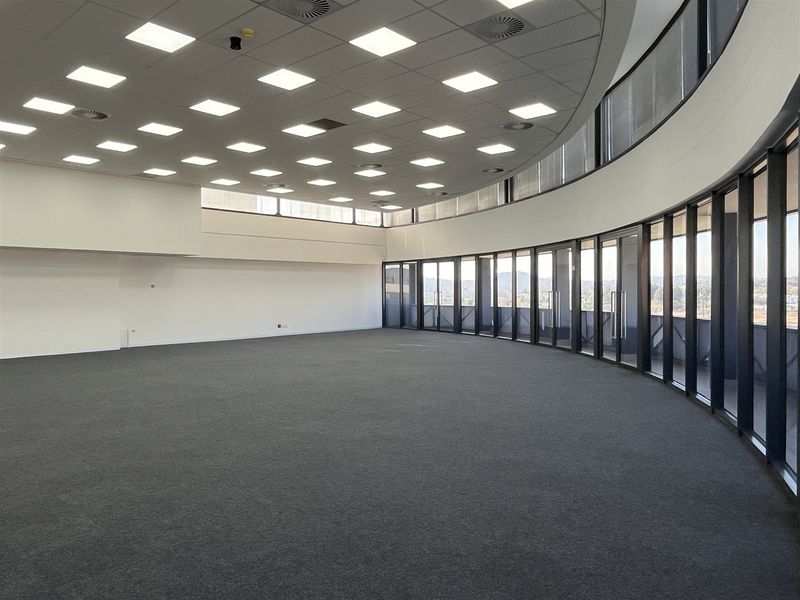 Open plan Prime office space available Podium at menlyn - Photo 8