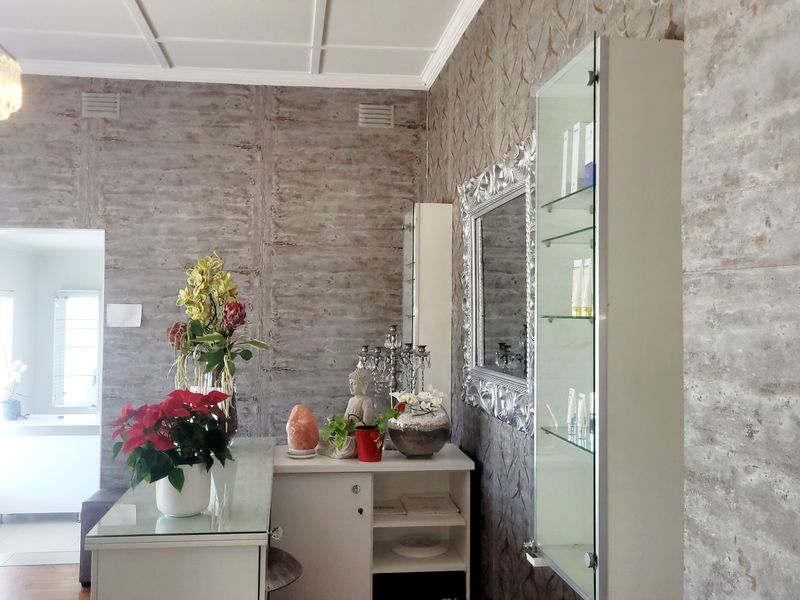 Commercial Property - Photo 5