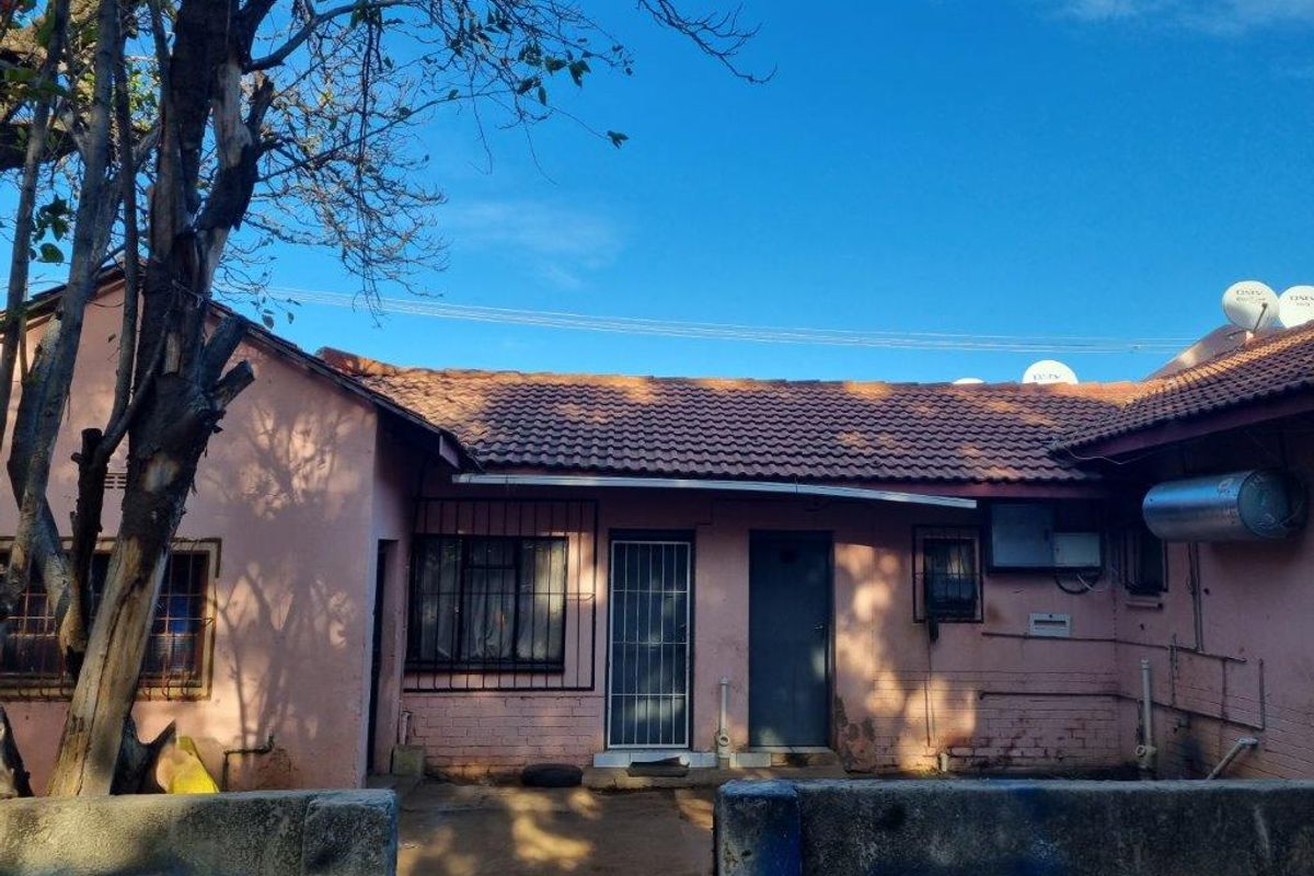 Prime Investment with Proven Returns - Rustenburg Central Business - Photo 2