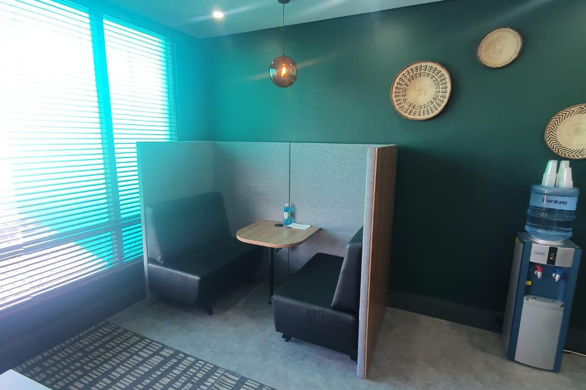 Office and Apartment Space For Sale - Photo 4