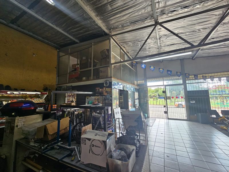 Shop for sale in Vanderbijlpark - Photo 6