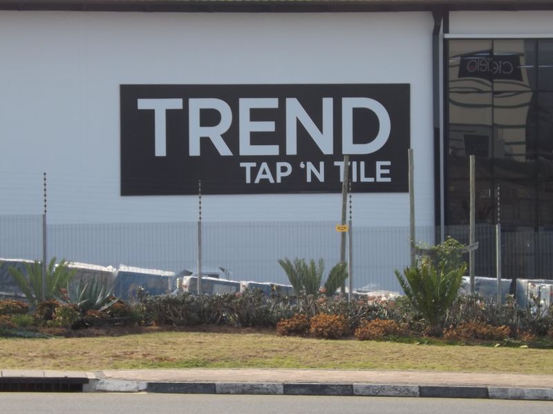 Exceptional Retail Premises Available for Rent in the Popular Riverside Area - Photo 3