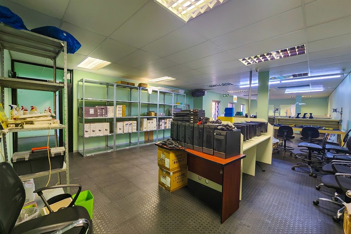 Open Plan Ground Floor Office to Let in Cleawater Office Park - Photo 5