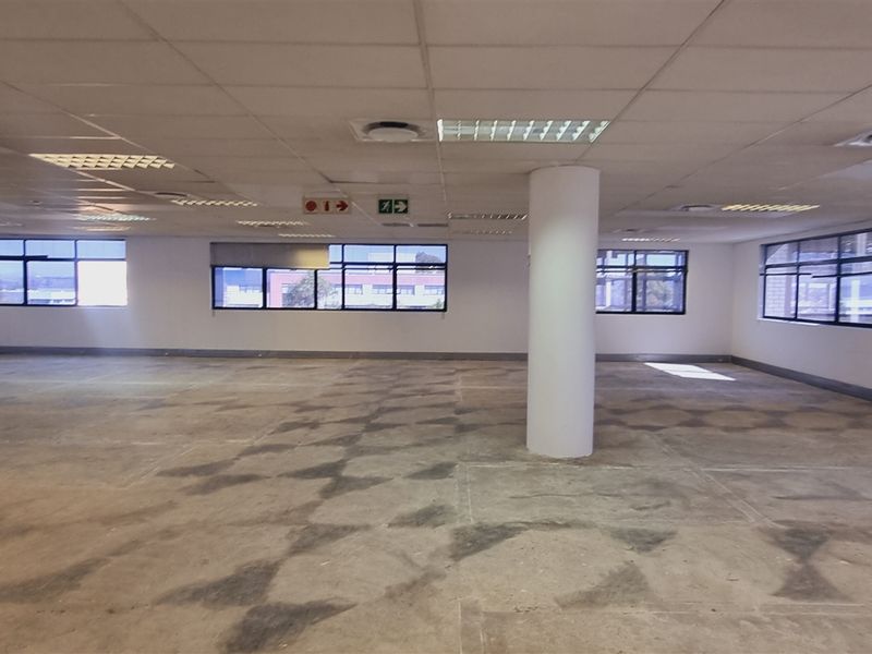 Office space to let on the 1st floor of Block B in 11 Naivasha Road Sunninghill - Photo 5