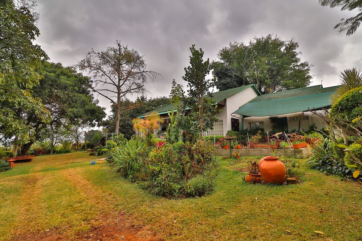 Harcourts Boet Nothnagel is pleased to present this property to our esteemed clients. - Photo 3