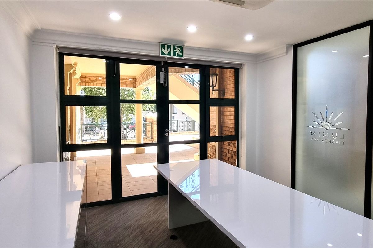 Office space to let in Morningside Close - Photo 4