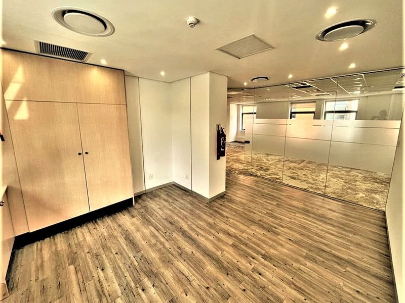 Office space for sale in Melrose Arch - Photo 4