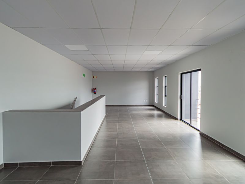 High-Spec Industrial Facility | 596m2 | Superlink Access | Backup Power - Photo 10