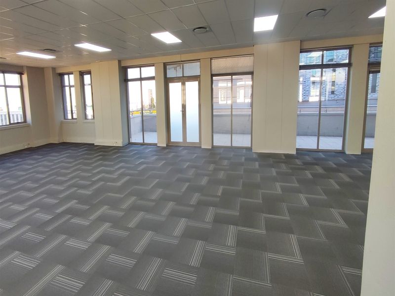 Offices to let in Rosebank - Photo 7