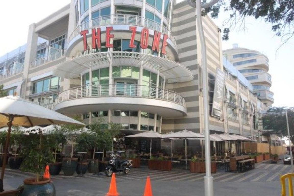 Offices space to let in Rosebank - Photo 2