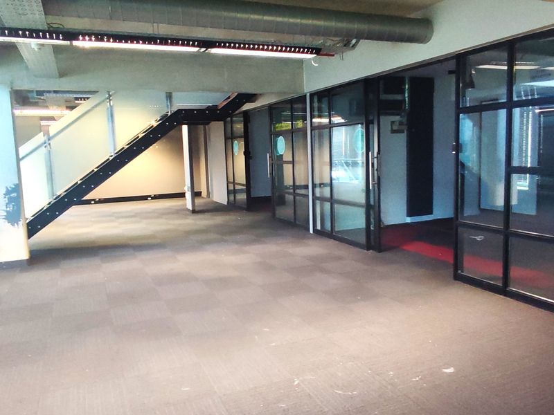 Offices space to let in Rosebank - Photo 6