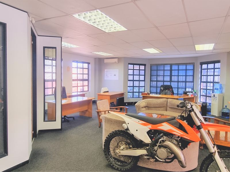 Free-Standing building For Sale located on 37 Peter Place - Photo 9