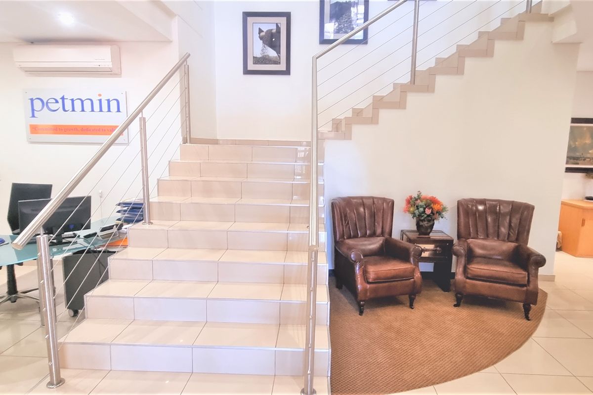 Free-Standing building For Sale located on 37 Peter Place - Photo 3