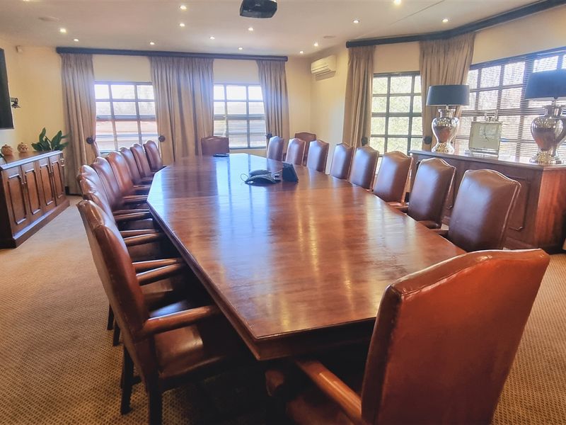 Free-Standing building For Sale located on 37 Peter Place - Photo 4