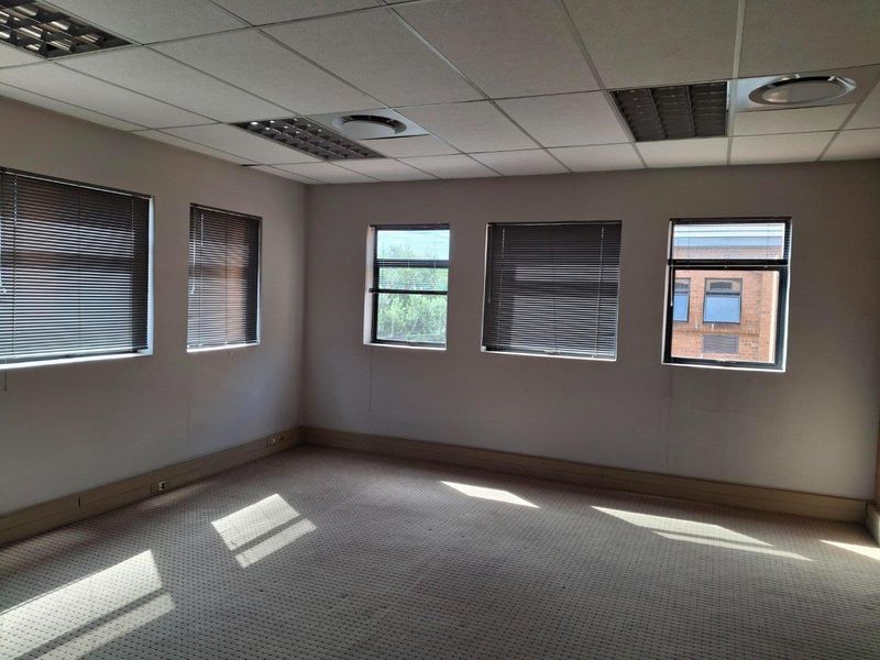 Power-Secure Offices in Faerie Glen with Round-the-Clock Security - Photo 9