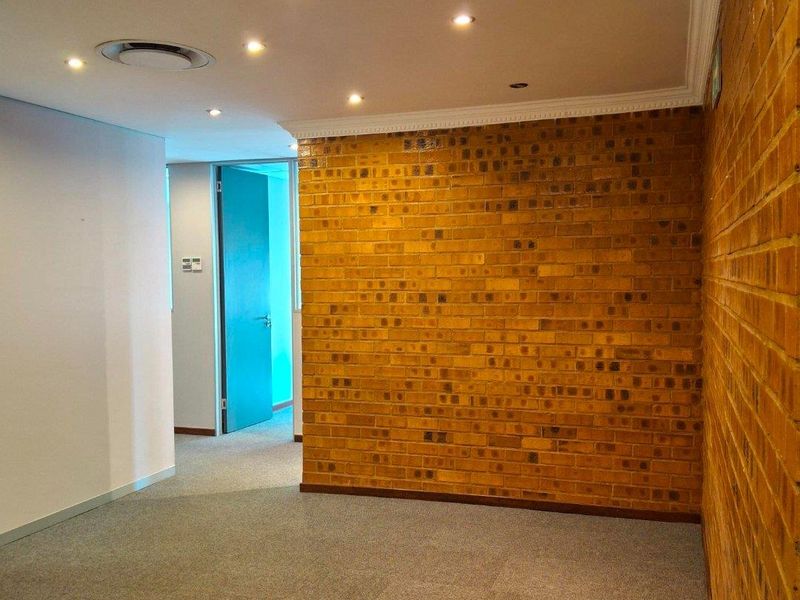 Power-Secure Offices in Faerie Glen with Round-the-Clock Security - Photo 8