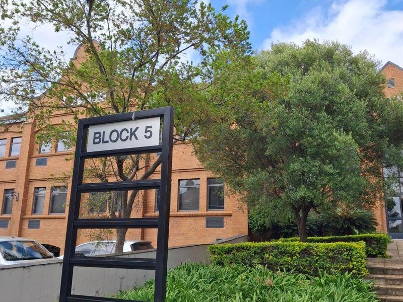 Power-Secure Offices in Faerie Glen with Round-the-Clock Security - Photo 2