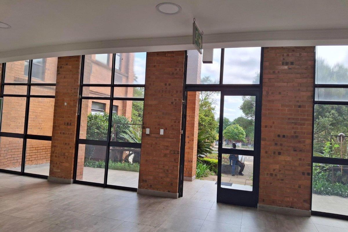 Power-Secure Offices in Faerie Glen with Round-the-Clock Security - Photo 4