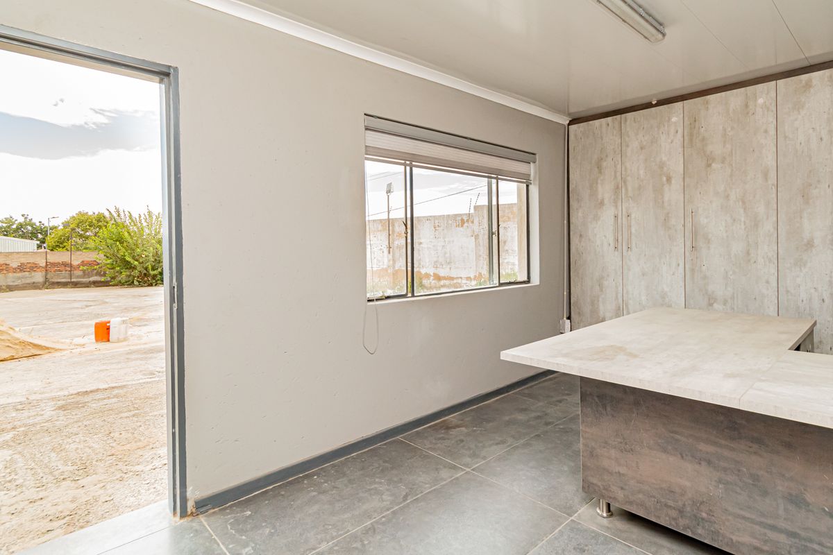 Industrial property to rent- prime opportunity - Photo 3