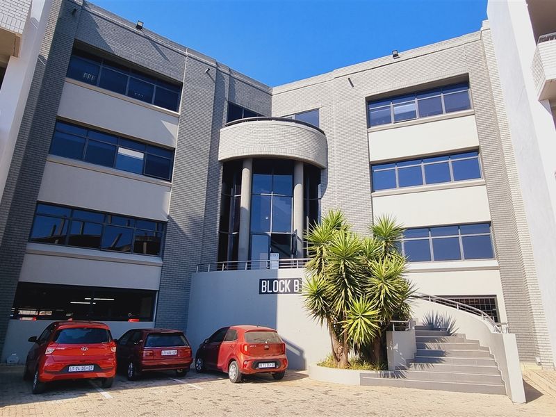 Office space to let in 11 Naivasha Road - Photo 9