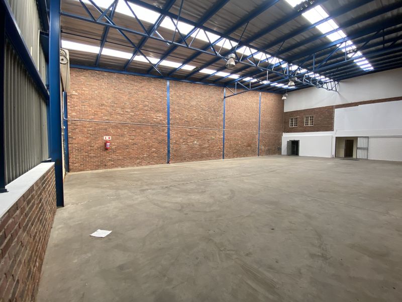 Fantastic office and warehouse for lease in Halfway House, Midrand. - Photo 8
