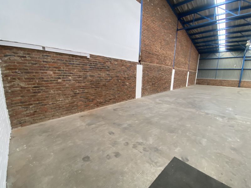 Fantastic office and warehouse for lease in Halfway House, Midrand. - Photo 3