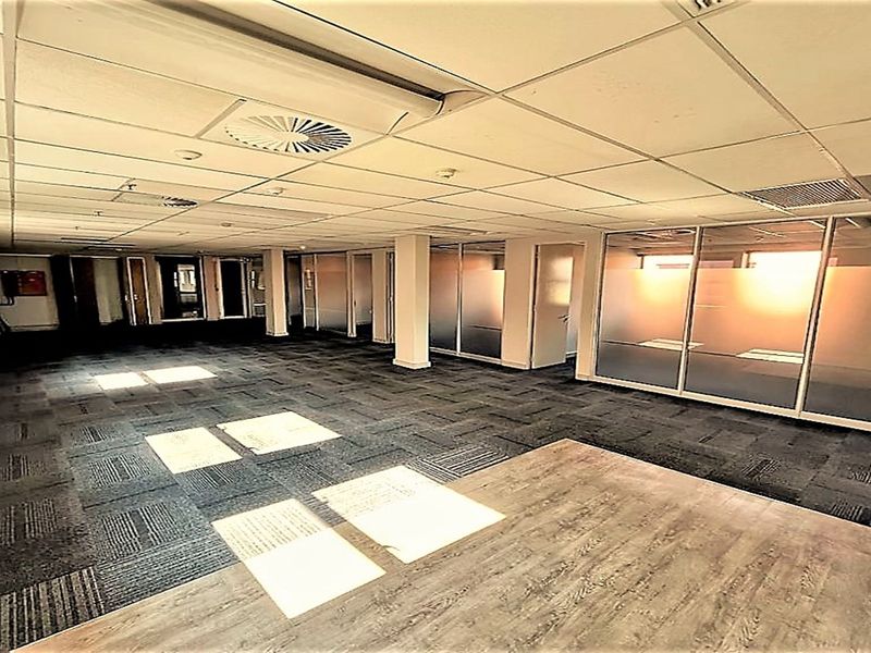 Office space to let in Waverley - Photo 4