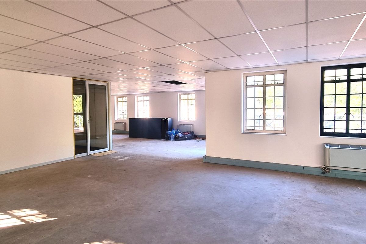 Office space to let on the First floor of Block B in Homestead Park Rivonia - Photo 4