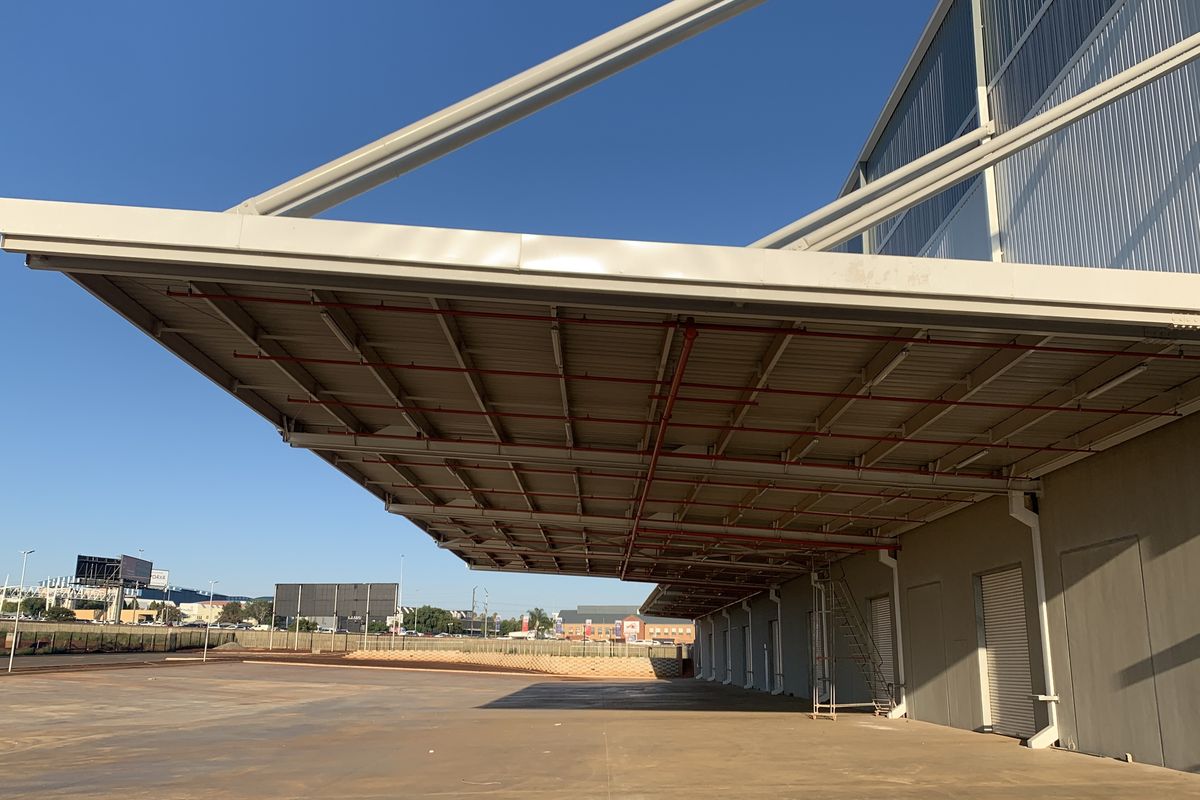 Warehouse to let in Louwlardia - Photo 4