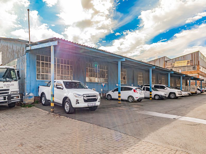 Multi-unit industrial park : Ample Power : Space for Future Expansion - Photo 10
