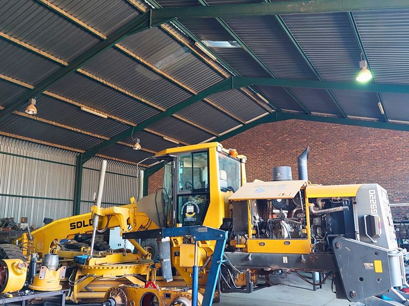 Prime Industrial Property with Comprehensive Facilities - Photo 7