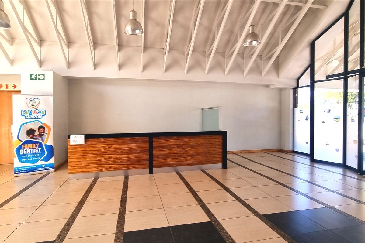 Office space to let on the Ground floor in Woodmead Office Park - Photo 2