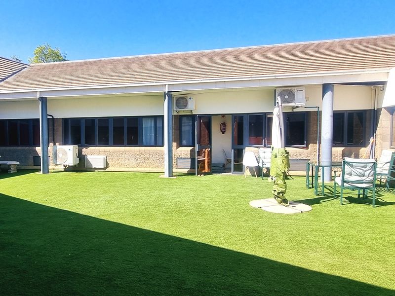 Office space to let on the Ground floor in Woodmead Office Park - Photo 8