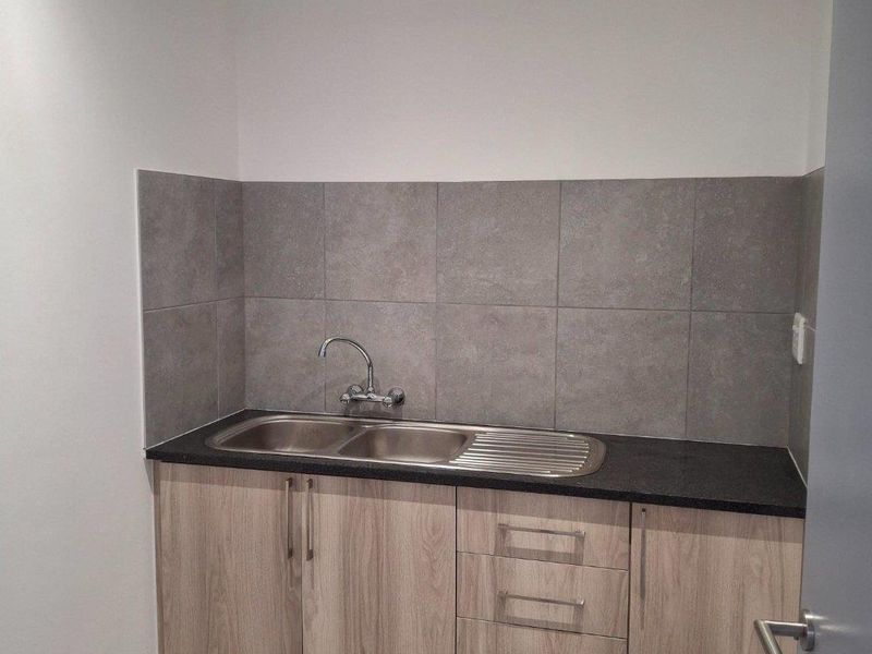 Newly Built 1,325mÂ2 Industrial Warehouse for Rent â Direct from the Landlord! Limited-Time Promot - Photo 4