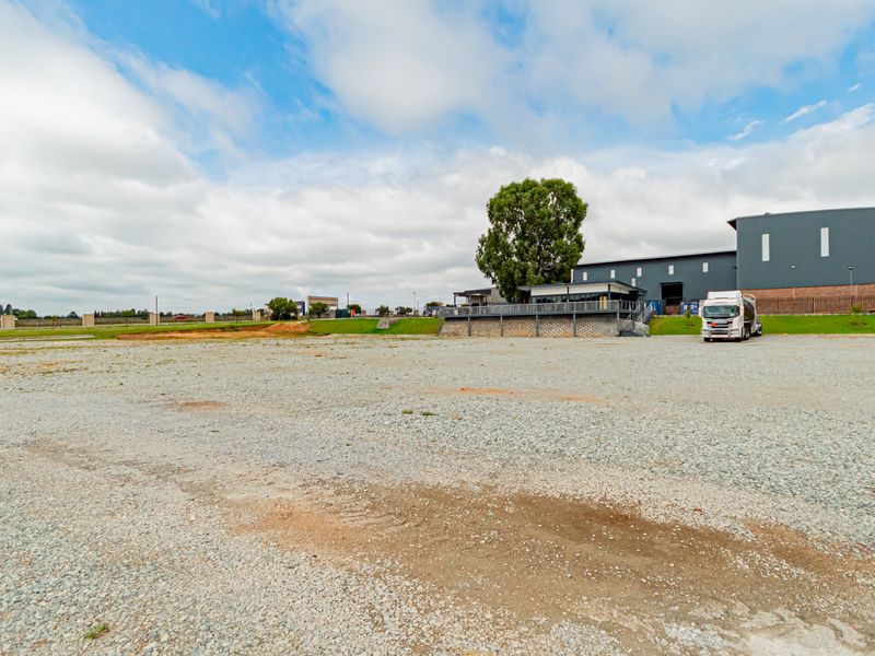 Industrial Property for Sale | Limeroc Business Park | Centurion |  Backup Off-grid Utilities - Photo 4