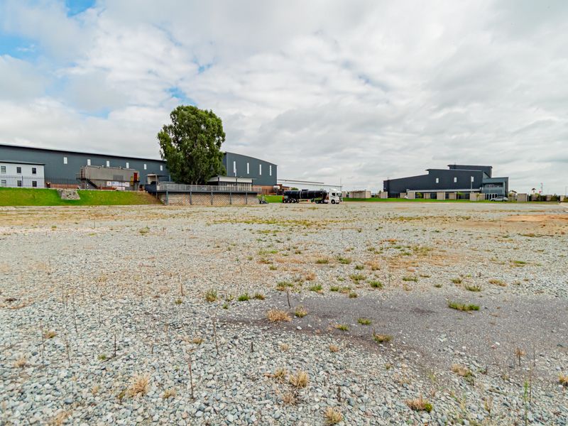 Industrial Property for Sale | Limeroc Business Park | Centurion |  Backup Off-grid Utilities - Photo 6