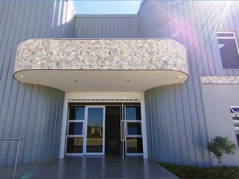 2306m2  Warehouse  - TO LEASE - Photo 3