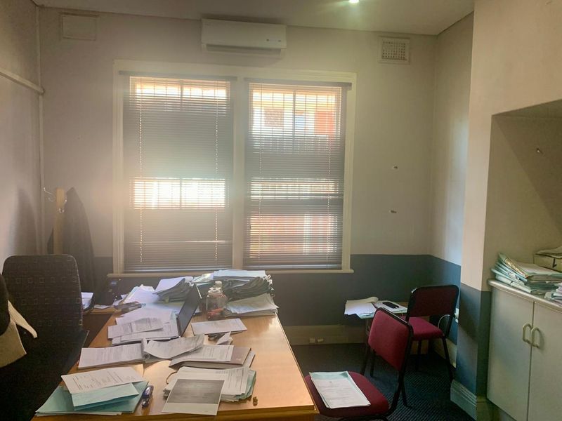 10sqm office for sale in Pmb CBD at R2 100 000. No Vat - Photo 8