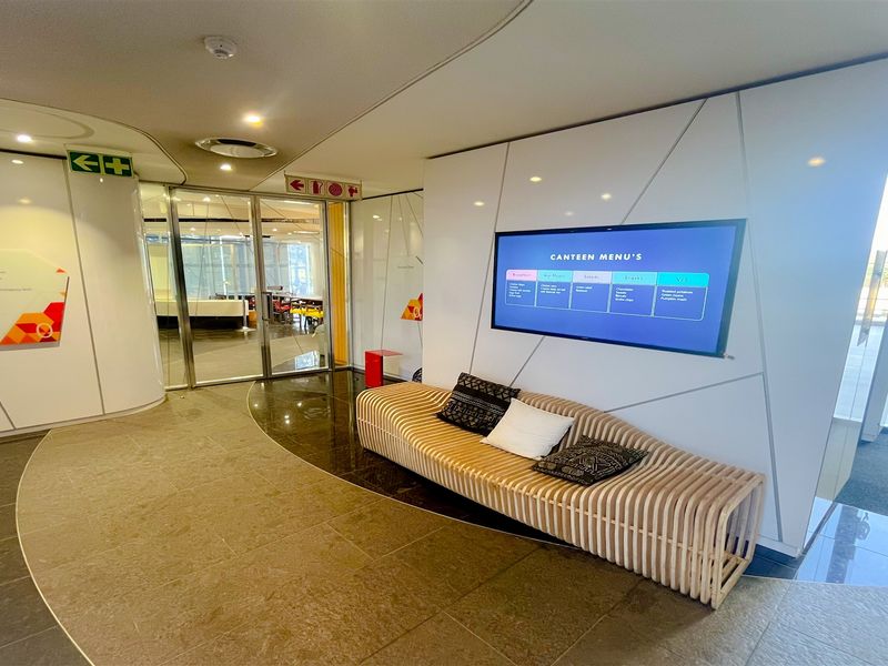 Office space to let in Melrose Estate - Photo 3