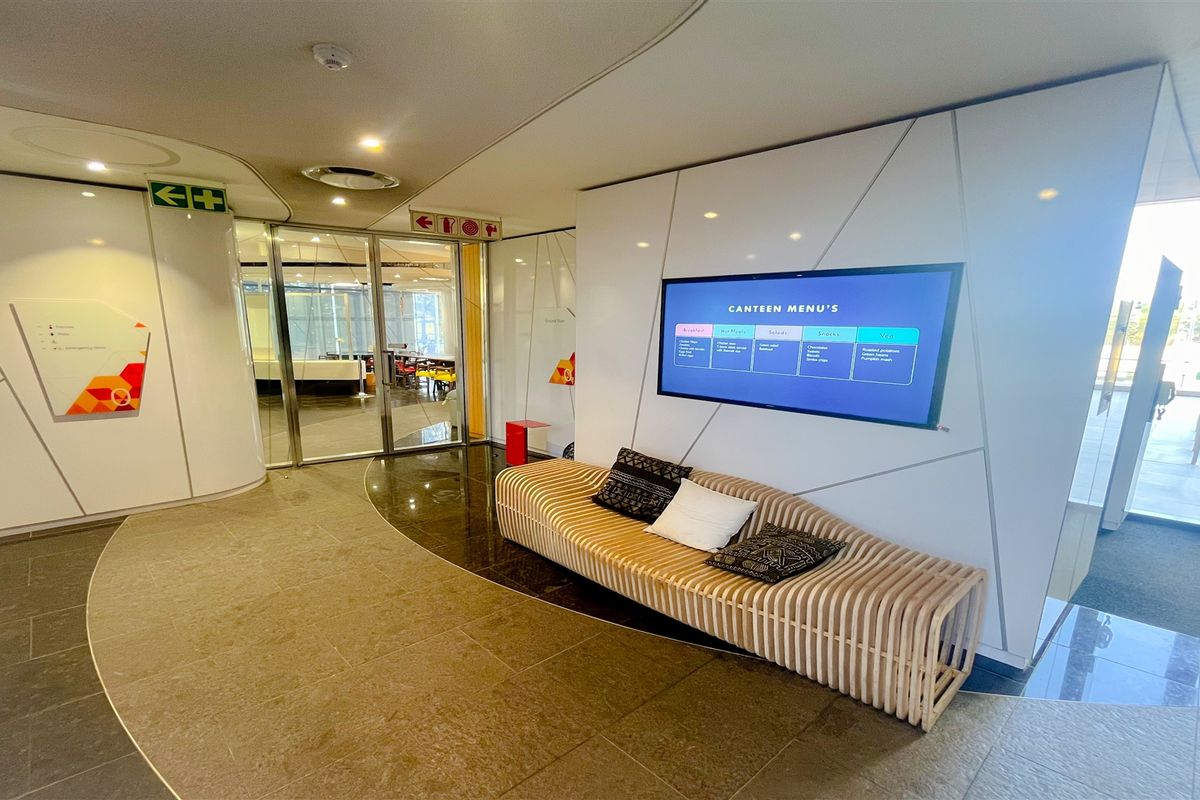 Office space to let in Melrose Estate - Photo 3