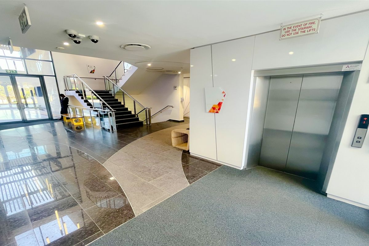 Office space to let in Melrose Estate - Photo 4