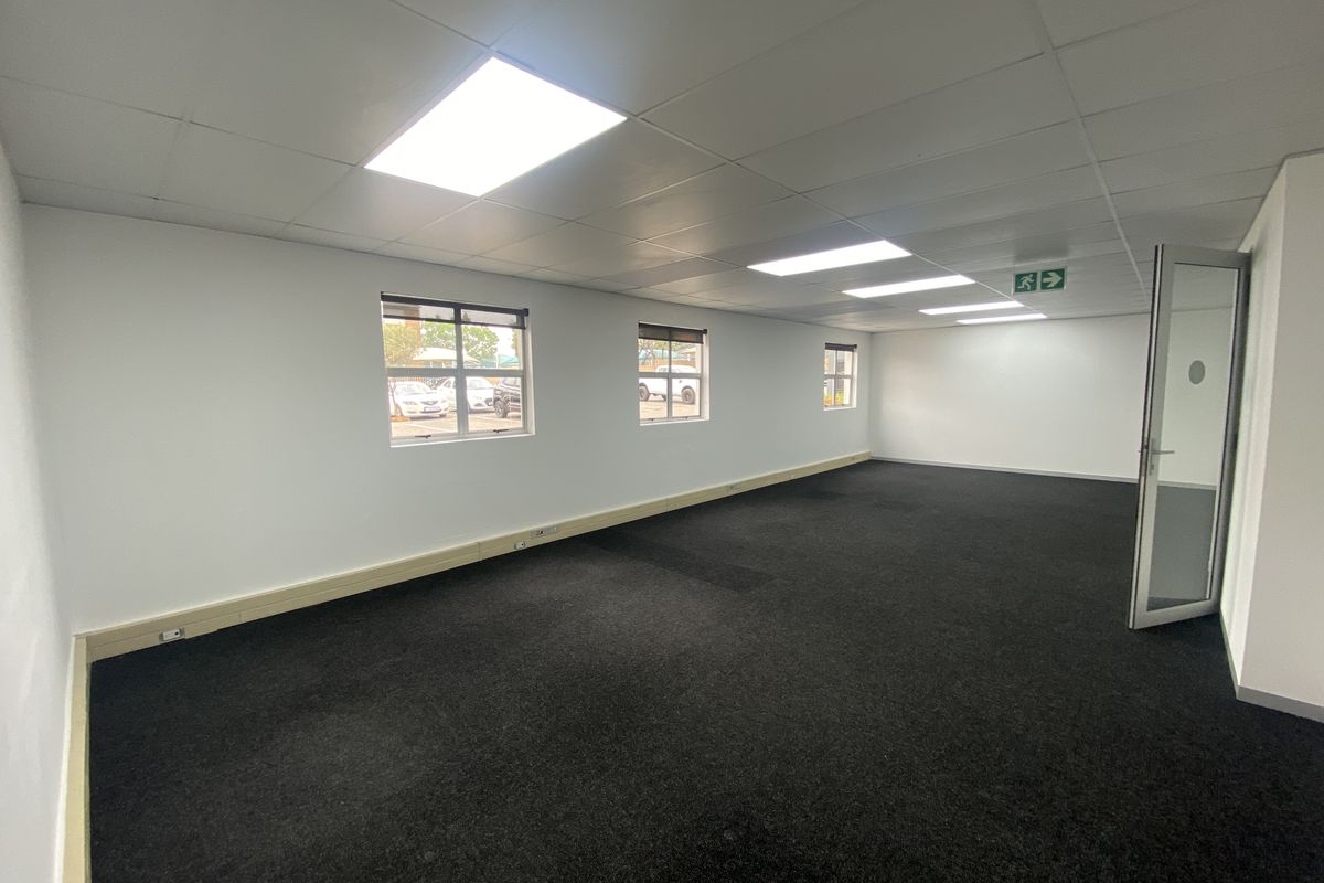 Modern Office Space with Backup Power & Water | Riverview Office Park, Midrand - Photo 5