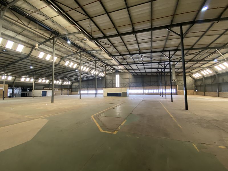 Manufacturing Industrial Facility for Lease,Midrand. - Photo 8
