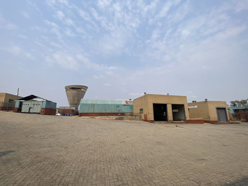 Manufacturing Industrial Facility for Lease/sale, Midrand. - Photo 4
