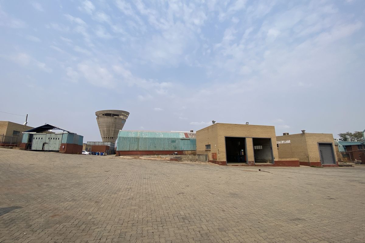 Manufacturing Industrial Facility for Lease/sale, Midrand. - Photo 4