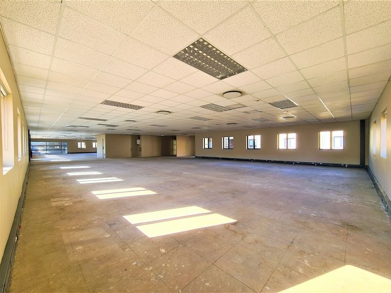 207m2 Office to Let in Clearwater Office Park - Photo 10