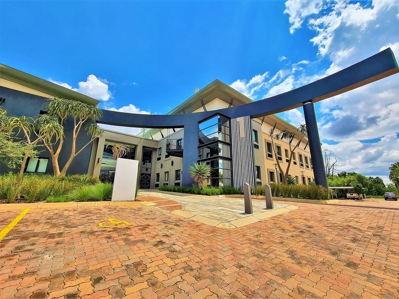 207m2 Office to Let in Clearwater Office Park - Photo 4